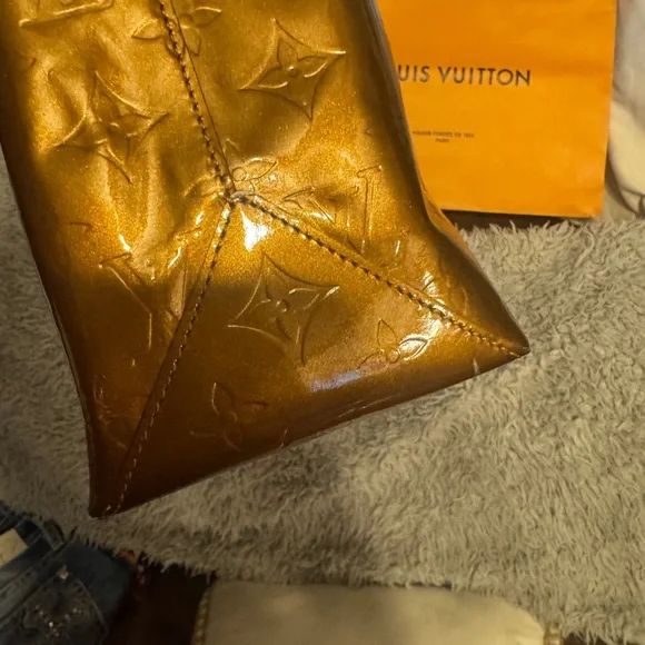 Louis Vuitton Gold Tote Bag - Picture 8 of 11
